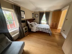 Family & Pet-Friendly 2BR | Garden, Parking - Image 3