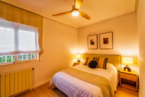 Exclusive Villa: Jacuzzi, Garden & Private Terrace - Image 2