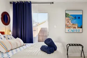 Austin 4BR Gem: Close to DT + Foosball table - Image 3