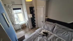 Private Apartment (Flat 5) - Image 3