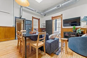 Historic Downtown Apt, Algoma Suites #5 - Sleeps 5 - Image 4