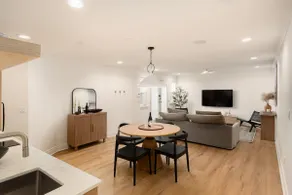 Spacious 2-BDRM near Sunsets, Beach + City Life - Image 3