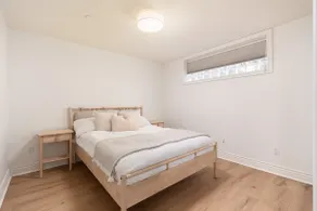 Spacious 2-BDRM near Sunsets, Beach + City Life - Image 5