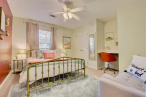 Along the Way – 3BR/3BA Auburn Townhome - Image 2