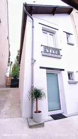 Cottage, terrace and garden - Image 2