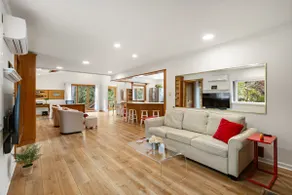 Private Home - 2 acres - Image 4