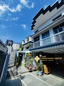 ShailKunj Abode 3 -Divine peaceful stay in Ayodhya - Image 2