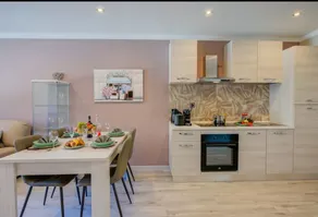 4 Seasons Apartment - Image 3