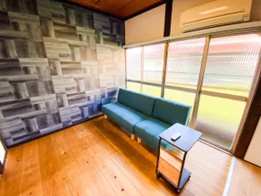 Spacious Balcony for Relaxation "Entire Building Rental Move" BBQ & Garden! Large TV! Up to 5 Guests - Image 3