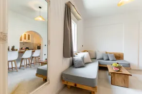 Paraga Suites - Image 3