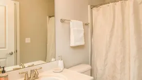 The Luxe Retreat - Image 4