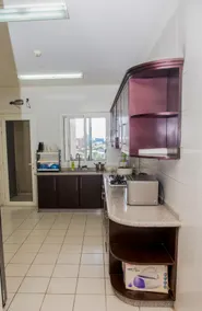 Luxurious 3 bedroom Apartment in Ikoyi - Image 5