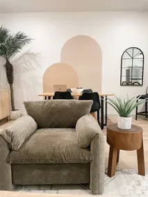 Boho Oasis in Bridal District - Image 4