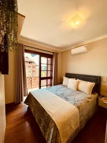3 bedrooms next to Rua Coberta - Image 5