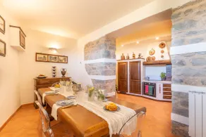Villa Loris - History & Luxury - Image 5