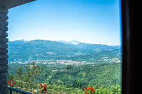 Villa Loris - History & Luxury - Image 3