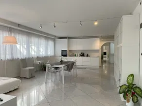 Luxury Apartment 200 sqm, 4 BR, 1 Garage Included - Image 5