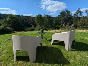 Studio surrounded by nature - Image 3
