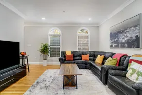 Modern Family Comfort near DC: 4 Suites, Game Loft - Image 4