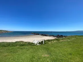 On the Beach - The Lower Annex - Image 2