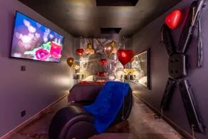Adventurous Love room - spa - Image 3