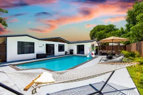 10 Min Beach | Pool | BBQ & Games | PetsOk - Image 2