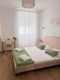 Essence Apartment - Image 2