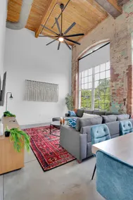 Comfortable 2BD Oasis | Pool & Gym | Near Downtown - Image 4