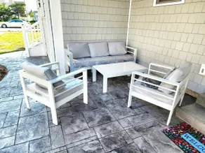 The Nest~Peaceful Retreat~Steps to Beach! - Image 4