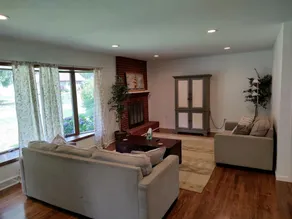Relaxing and Open - Image 2