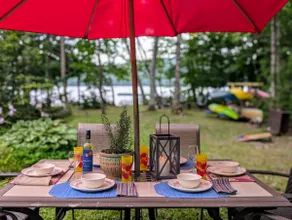 Charming Lakefront Cottage | WiFi + AC | Sleeps 7 - Image 2