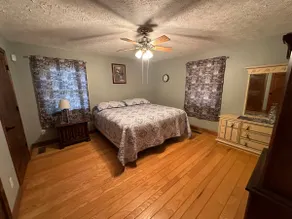 Peaceful Meadow Retreat - Image 5