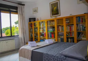 Terraced Villa Surrounded by Greenery - Image 5