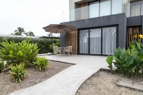 Refuge by the Sea-Palmarena-for Sale and Rent - Image 5