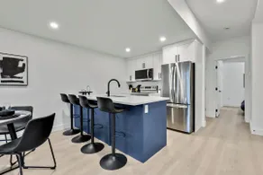 Modern Inner City Guest Suite 10 min to downtown - Image 5
