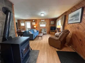 Lake House on the water w/Boat & winter sports - Image 5