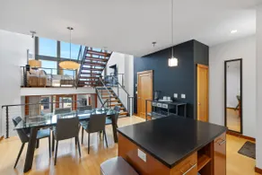River Views! Contemporary Condo. - Image 3