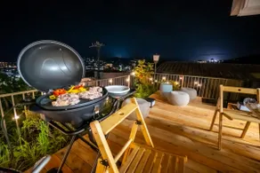 10-minute walk from Ito Station | Accommodates up to 30 people | Entire building rental | Hot spring baths fed by a source spring | BBQ | Pets allowed - Image 4