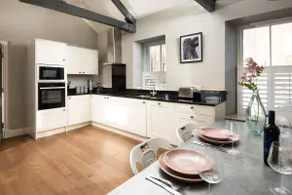 Luxurious 2 bedroom apartment in central Berwick - Image 4