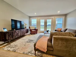 Modern 3-bed farmhouse - Image 2