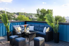 Rooftop Deck with City Views | BBQ Grill & Parking - Image 5