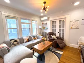Bright 2BR Near Davis Sq 6mins walk to T with AC - Image 5