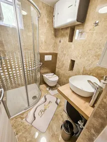 Vita Studio House with Garden and Parking - Renovated 2025 - Image 4