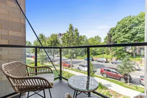 King BR | Scenic Balcony | Gym | 10 Min to DT - Image 2