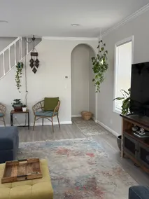 Cozy Quiet 3 Bed 2 Bath Near the Beach - Image 4