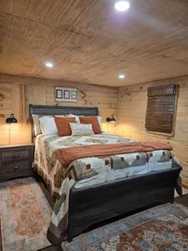 Cuddle-Up Cabin - Image 4