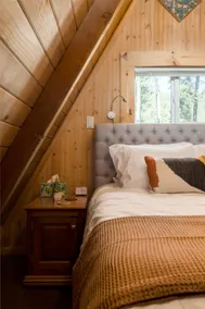 Summer A-Frame Escape: Hot Tub, Deck, Trails, Lake - Image 4