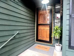 Pacific Northwest Family Escape - Image 3