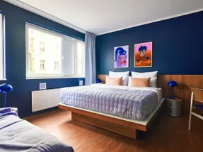 Numa | Large Studio w/ Kitchenette & Extra Bed - Image 2