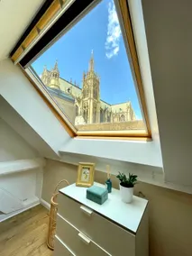 Large F2 Hyper Centre – Cathedral view! - Image 3